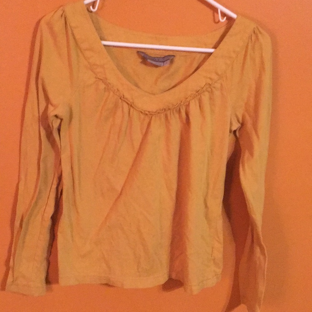 Golden shirt